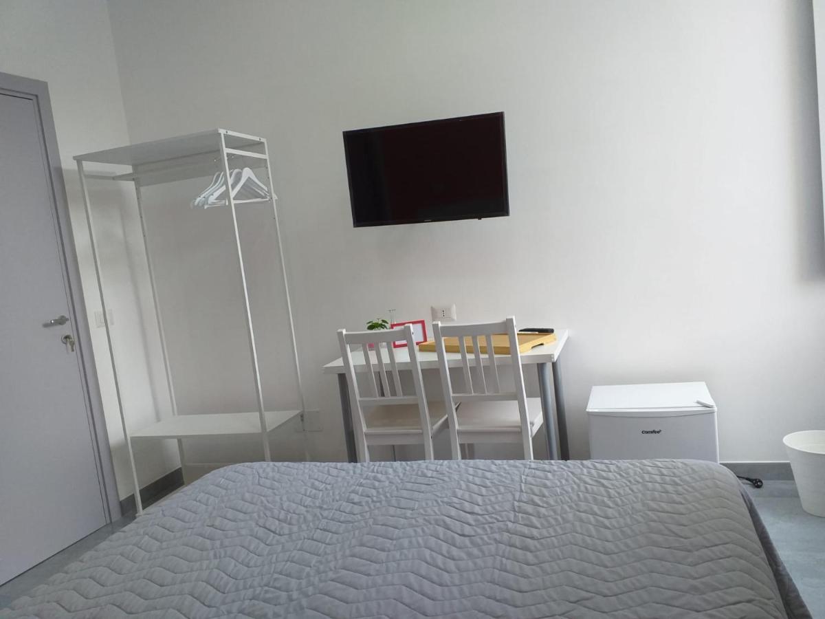 Manichiello Hotel Napoli Bagian luar foto